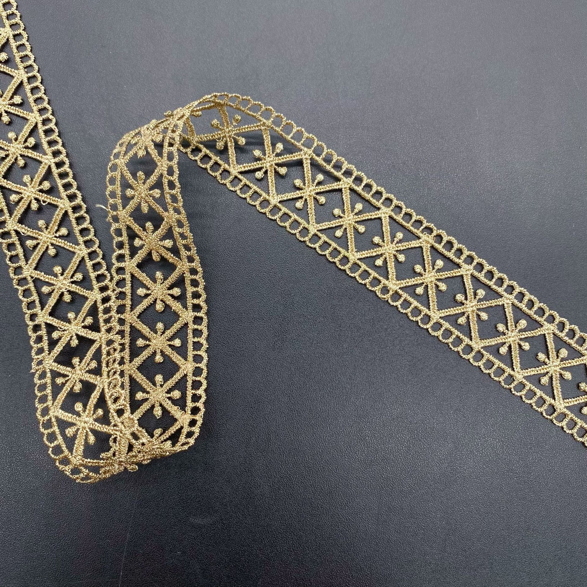 Accesorios lolita de encaje de hilo dorado de 3 yardas, correas portátiles con código de barras dorado de amor, encaje DIY para niños, venta al por mayor