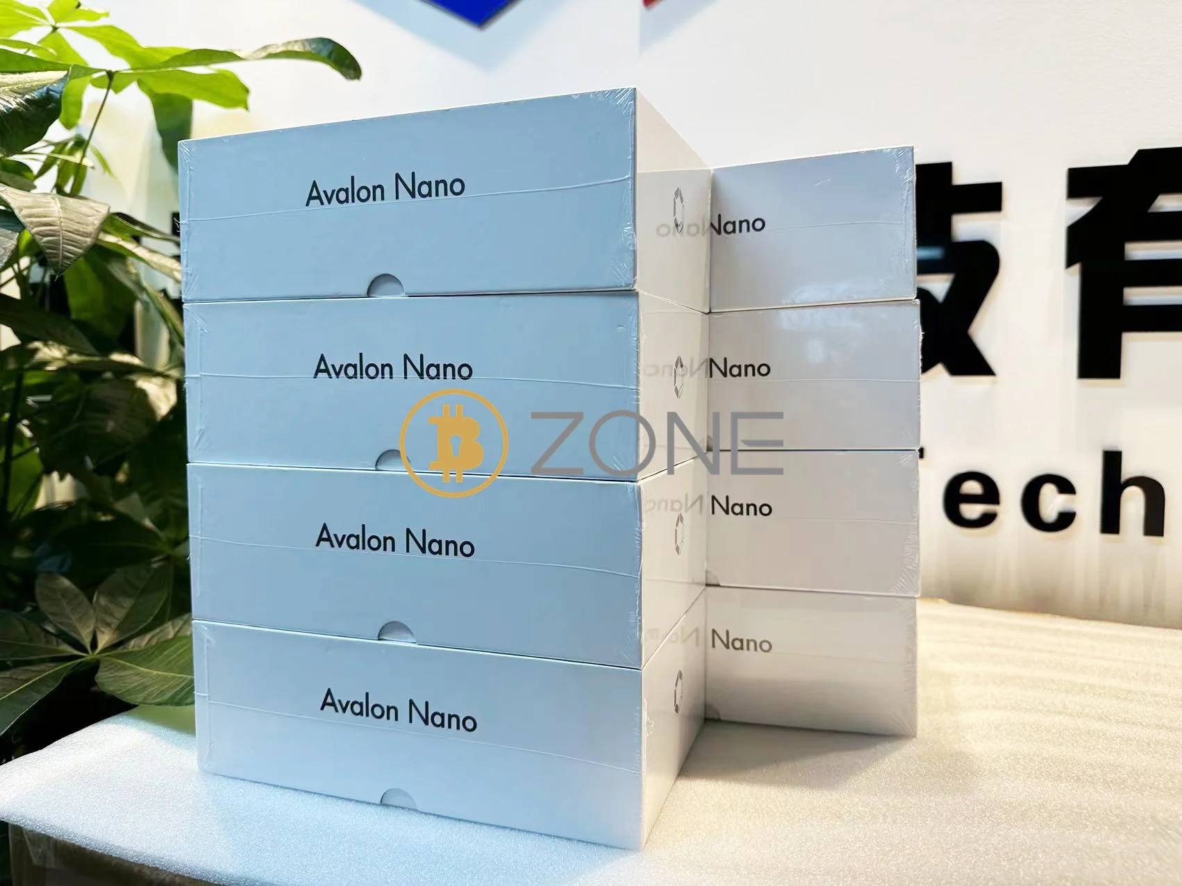 100% Brand New Avalon Nano3 4T/S Portable Smart Home Silent Bitcoin Asic Crypto Miner