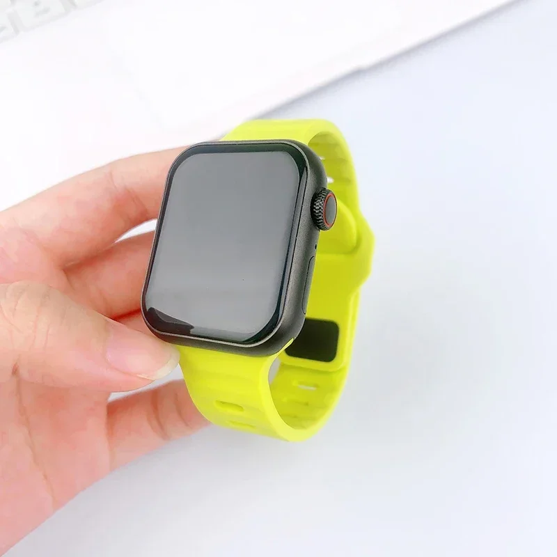 Silicone Sport Band For Apple Watch Ultra 2 1 49mm Strap 40mm 41mm 44mm 45mm 42mm 38mm correa Iwatch series 9 8 7 3 5 6 4 3 2 SE
