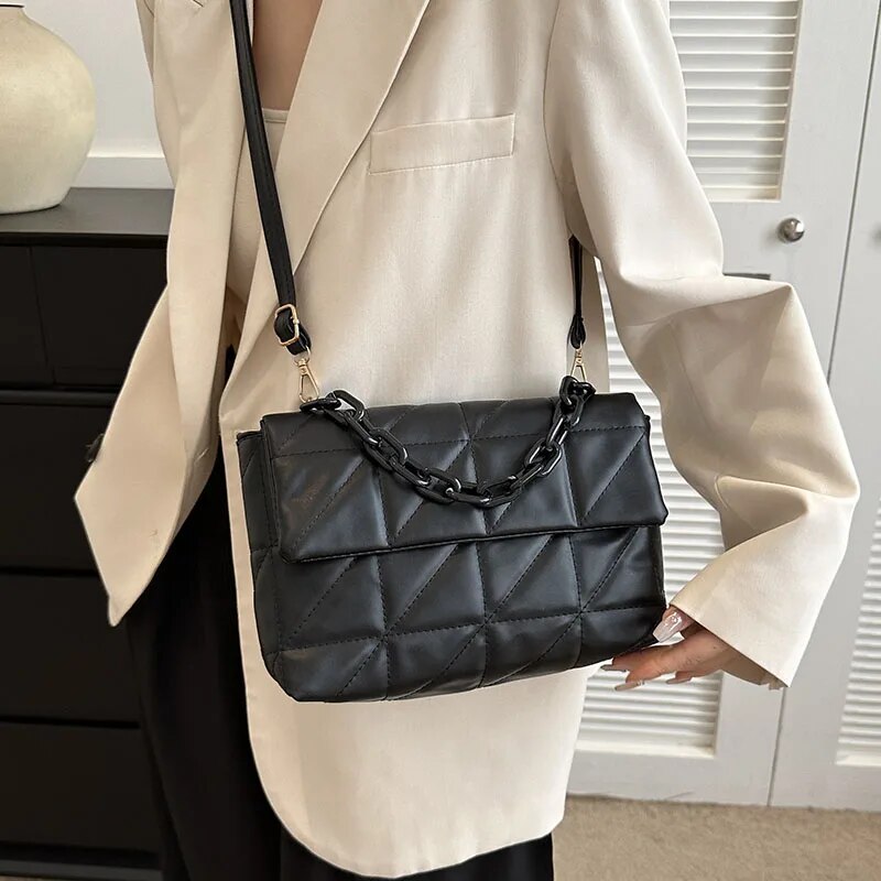 レディースシングルショルダークロスボディハンドバッグ、レディース装飾ハンドハンドバッグ、ファッショナブルでトレンディ、2023