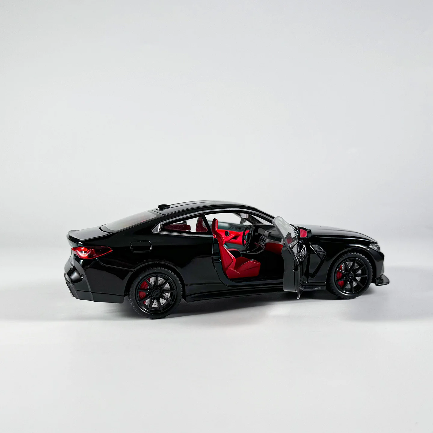 1:24 legering M4 model speelgoed, gesimuleerd geluid en licht, prachtige tafelornamenten, het beste verzamelaarsartikel voor automodeliefhebbers