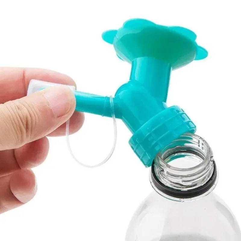 Ugello per irrigazione 2 in 1 Sun Flower Irrigazione automatica Waterer Bottiglia per bevande da giardinaggio Strumenti per irrigazione succulenta