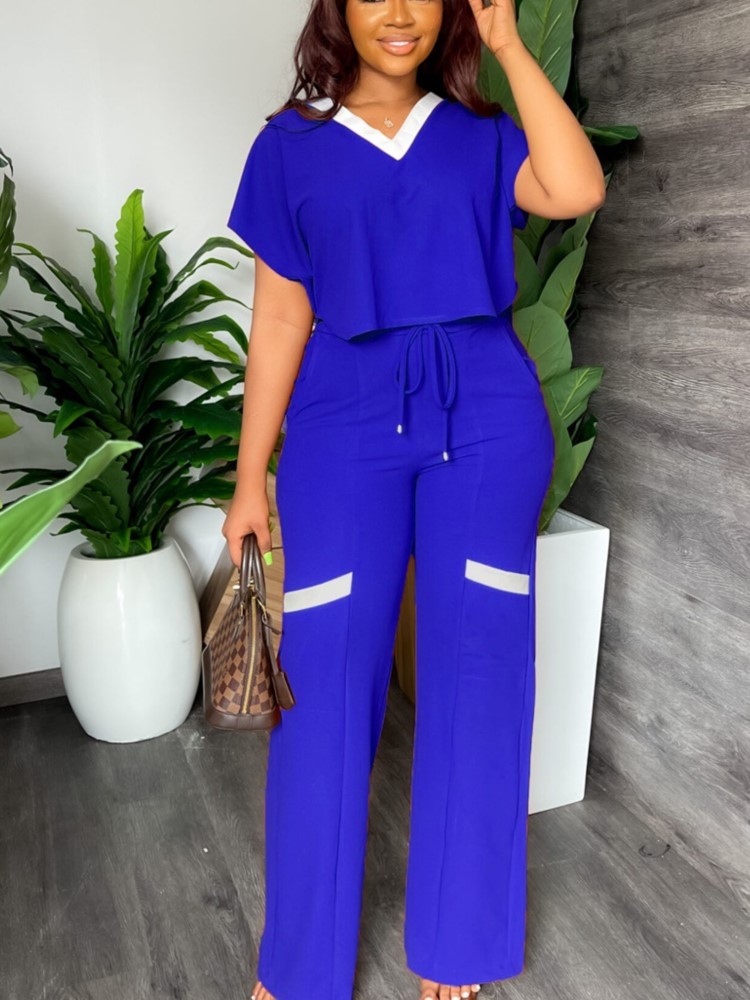 女性のカジュアルな半袖Tシャツとストレートパンツのセット,スポーツウェア,無地,Vネック,ショートトップ,サマーファッション,2個