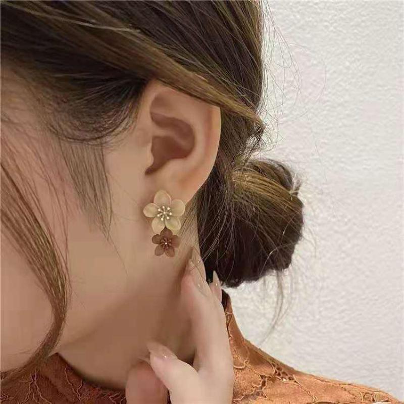 Pendientes colgantes de flores en contraste para mujer, aretes de flores versátiles, sencillos, Vintage, FRANCÉS