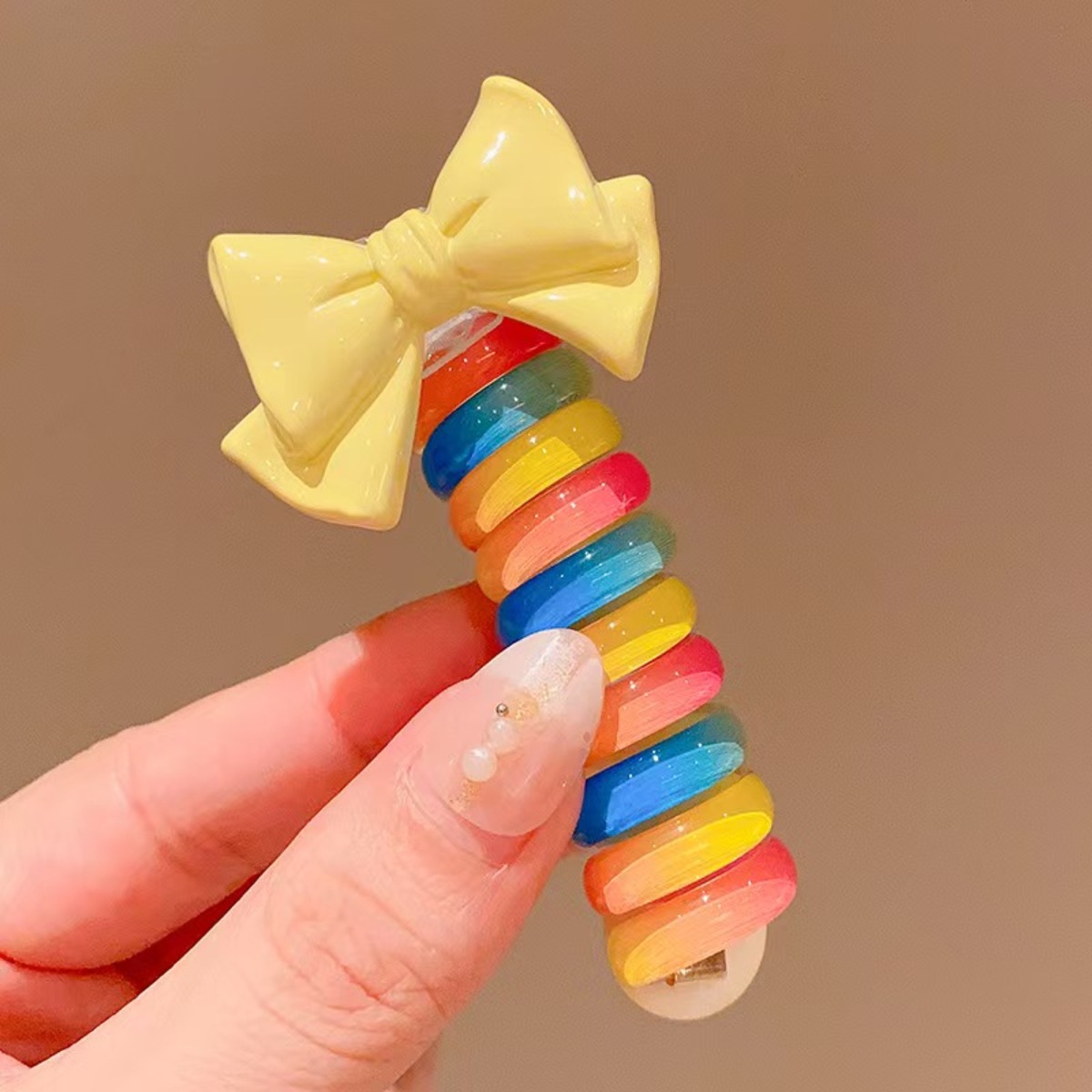1PC ใหม่น่ารักสายรุ้งสียืดหยุ่นสูงเกลียวผมเชือกหัวเชือกผมหางม้าแหวนผมยาง Band Headdress สําหรับเด็ก