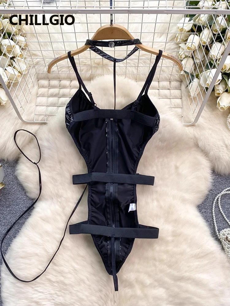 CHILLGIO, monos sexis de PU con cremallera para mujer, monos eróticos de moda con cuello Halter, monos ajustados con combinación de una pieza sin espalda