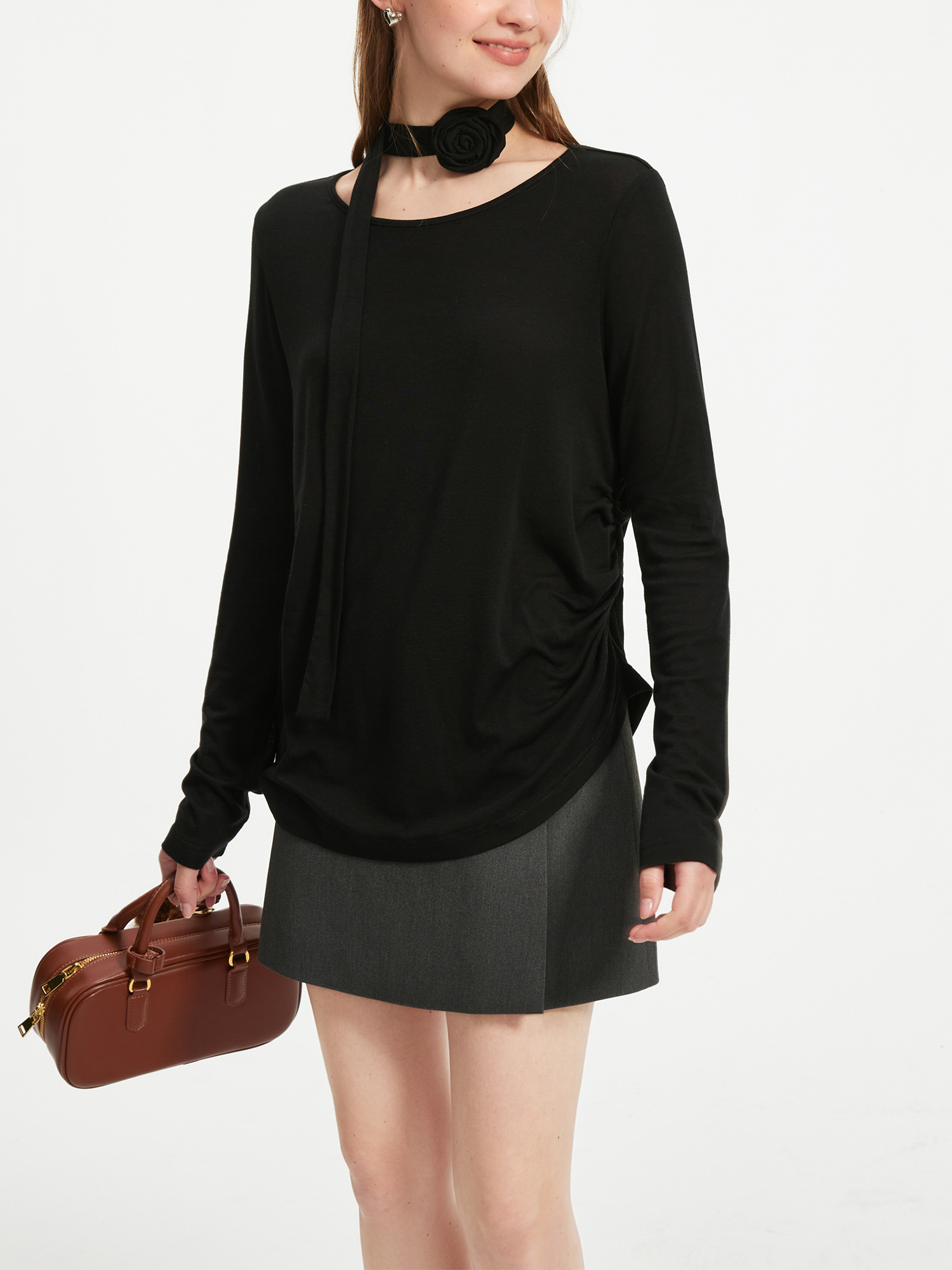 Fsle 19.1% Wolle weibliche dünne Pullover Frauen lose Pullover drei dimensionale Band Design weiblich schwarz Langarm Top 24 fs13352