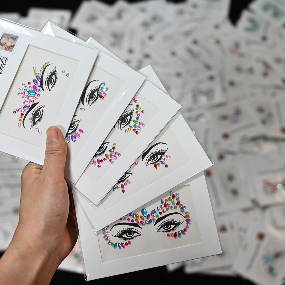 5 ピースダイヤモンドフェイスステッカー子供のための混合スタイルカラフルなグリッタークリスタルフェイスデカール 3D 自己粘着フェイスラインストーン小型サイズ