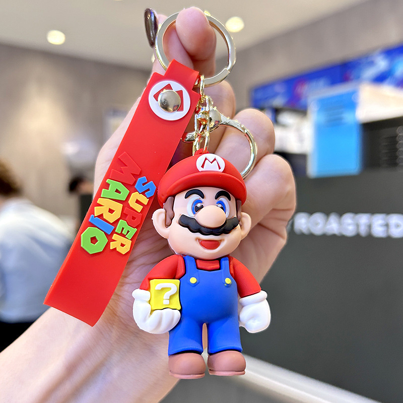 2024 New Creative Cartoon Drop Glue Super Mario Key Chain Cute Action Figure Mario Backpack Car Chain