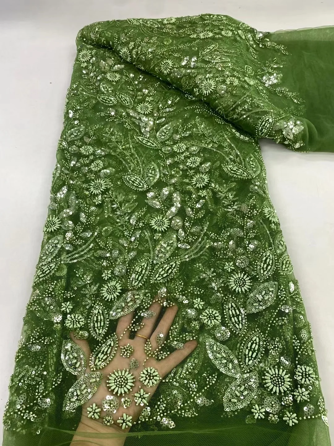 2024 afrikanische Nigeria hochwertige Pailletten Tüll Spitze Stoff Stickerei Hochzeits feier Guipure Kleid Perlen Stein 5 Meter