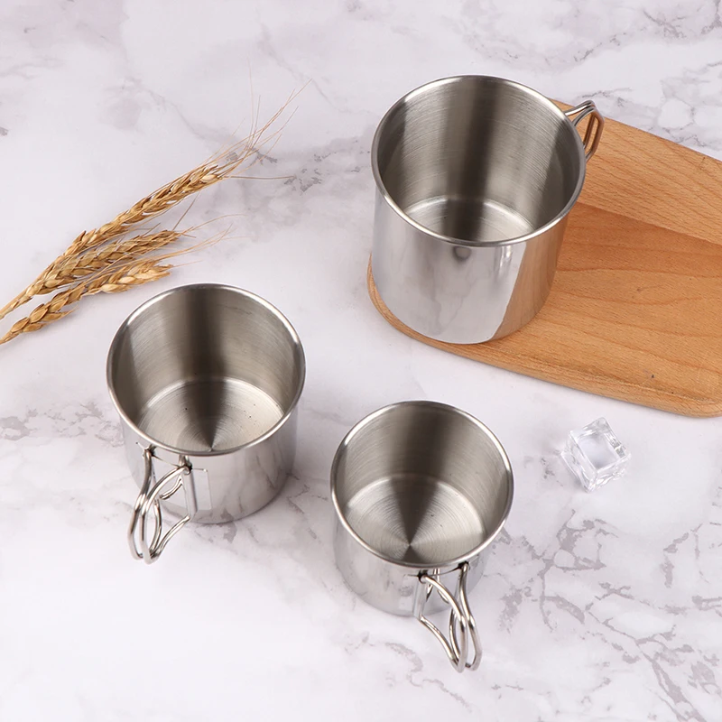 Taza de acero inoxidable con asa plegable, mosquetón portátil, tazas de Camping al aire libre para el hogar, accesorios de Camping al aire libre, 1 ud.