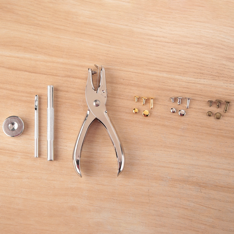 Rivetti per pelle, 300 set rivetti a doppio cappuccio 3 taglie 3 colori e 4 strumenti di fissaggio abbigliamento artigianale in pelle fai da te stivali borse