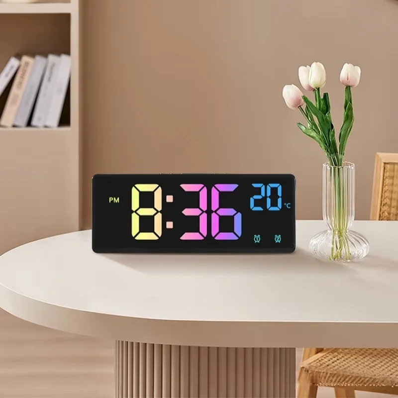​ ​ Sveglia digitale con controllo vocale con display della temperatura - Doppio allarme, snooze, luce notturna, 12/24 ore ​