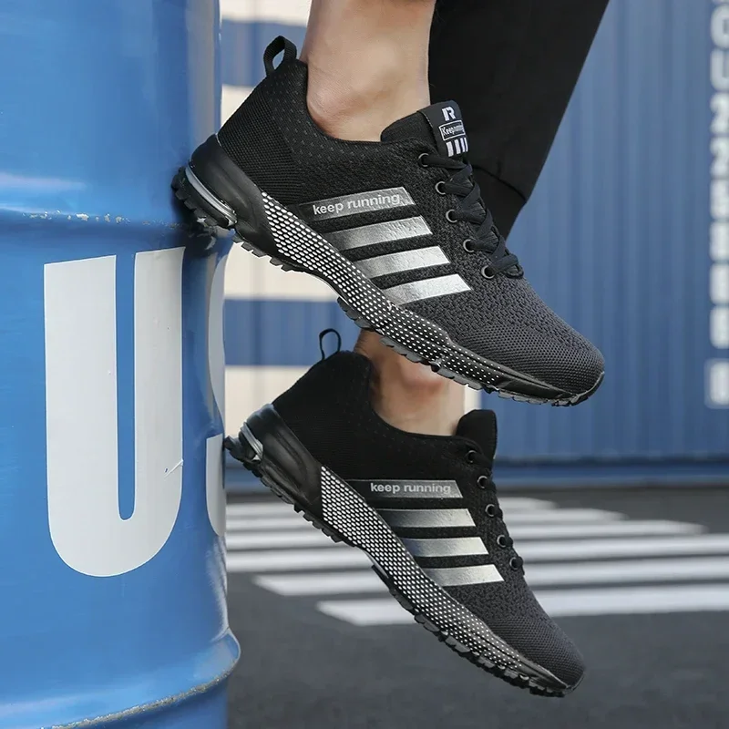 Scarpe da ginnastica casual da uomo Scarpe sportive traspiranti estive Scarpe da corsa leggere in rete per esterni Scarpe da passeggio per tennis da jogging atletiche
