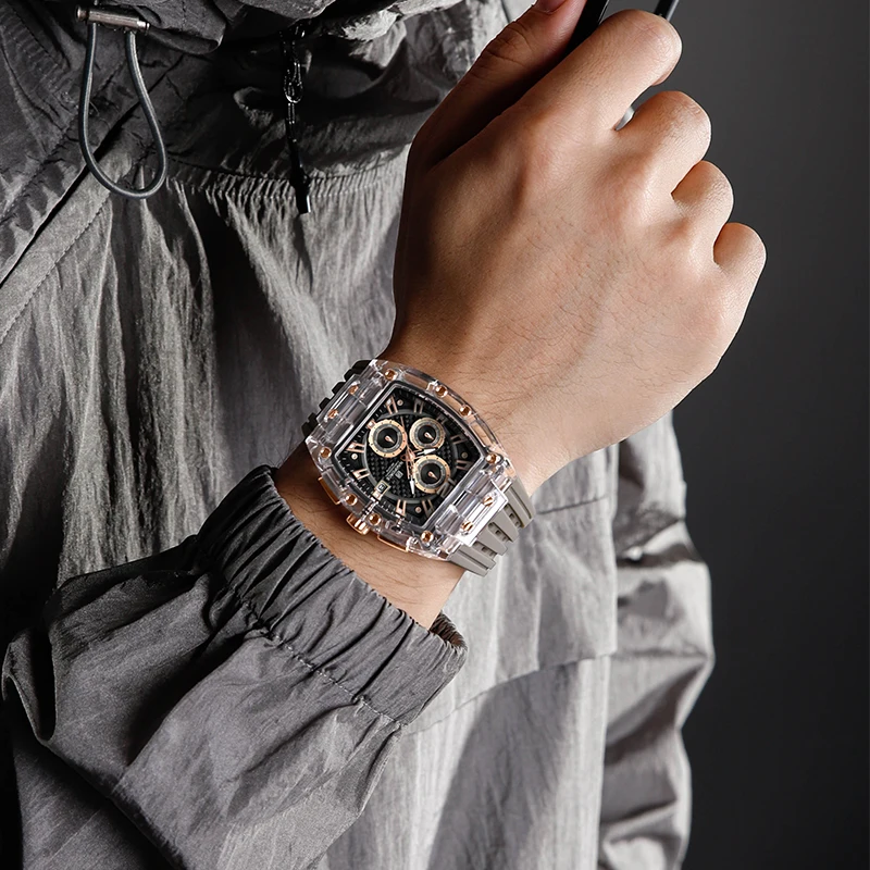 ใหม่ NAVIFORCE ผู้ชายควอตซ์นาฬิกามัลติฟังก์ชั่แฟชั่นกีฬา Chronograph 5ATM กันน้ําซิลิโคน Casual Man นาฬิกาข้อมือ