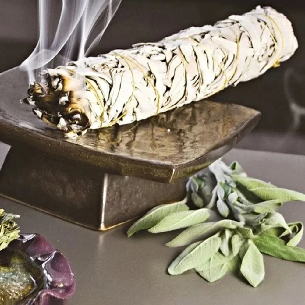 สีขาวธรรมชาติ Sage Smudge Sticks ในร่ม Purification สูบบุหรี่ AROMA Leaf Bundle Sage Smudge Sticks สําหรับทําความสะอาดบ้าน