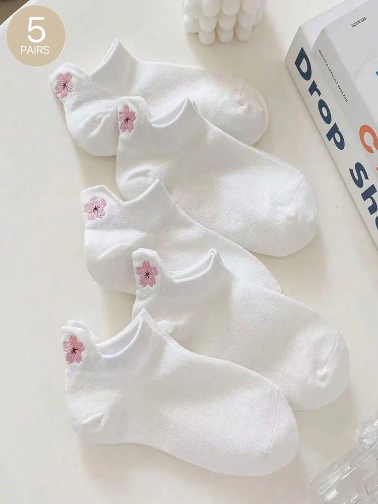 5-Paar Damen-Cartoon-Kurzsocken, trendige, vielseitige Socken mit niedlichem Blumenmuster, schweißabsorbierend, atmungsaktiv, weich und lässig