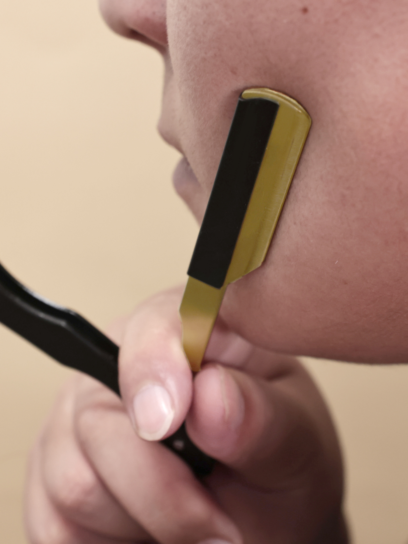 Scheermes voor heren Handmatig scheerapparaat Roestvrijstalen scheerapparaatrek Professionele scheermes met rechte rand Kapper Baardsnijder