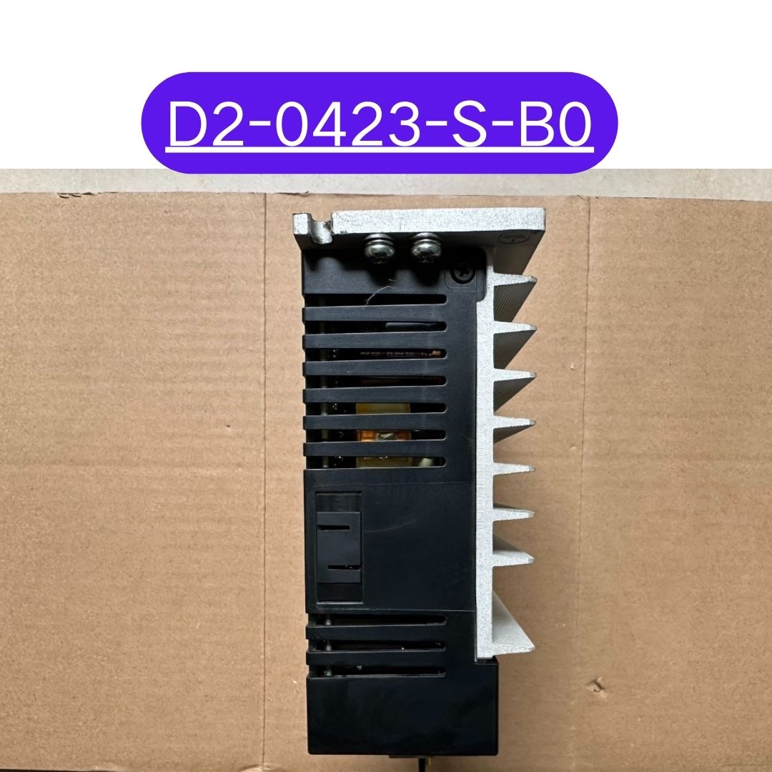 Uji driver servo D2-0423-S-B0 bekas OK pengiriman cepat