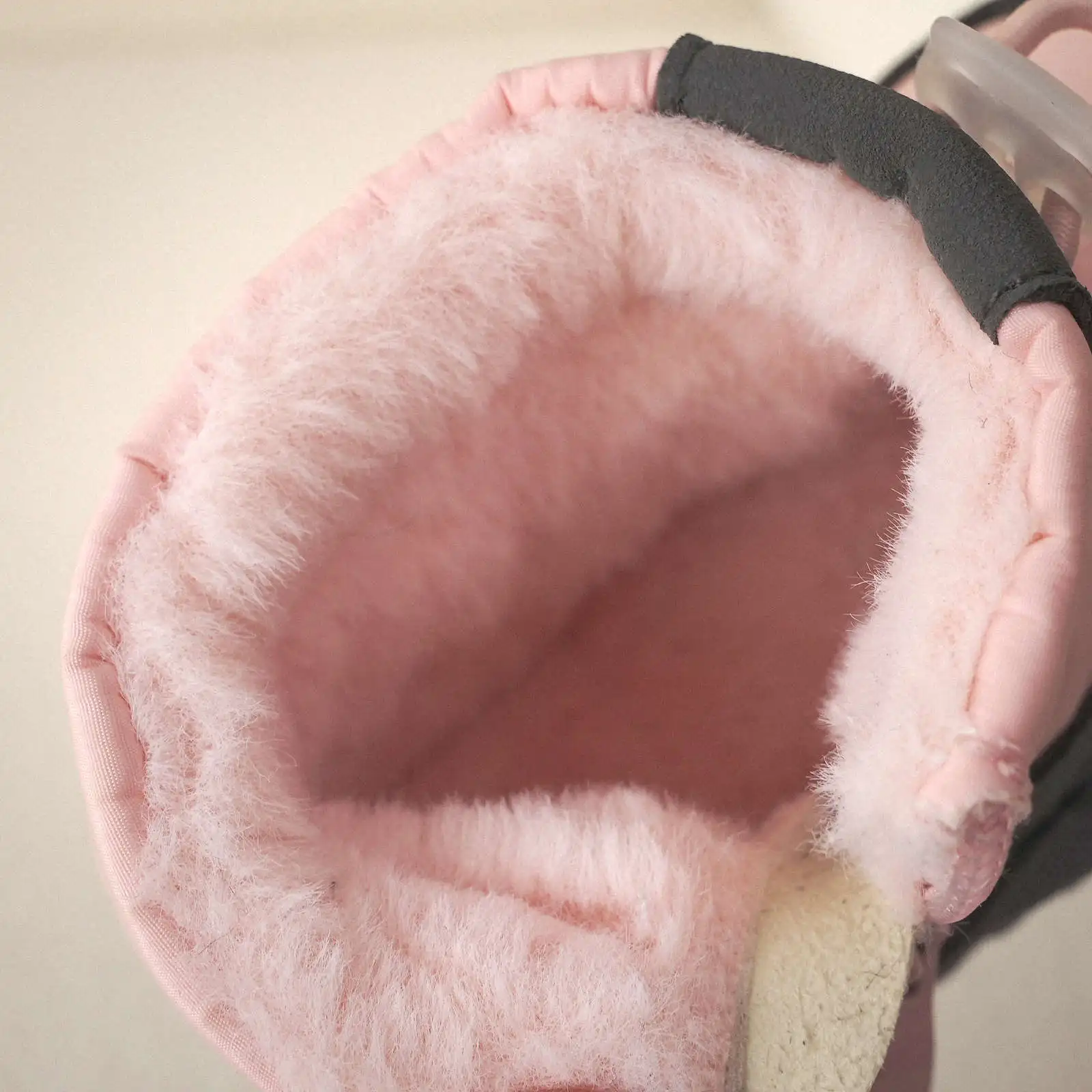 Inverno botas de neve do bebê meninos neve prevenção de vento sapatos de algodão meninas bonito fivela design botas de neve crianças anti-deslizamento sapatos quentes
