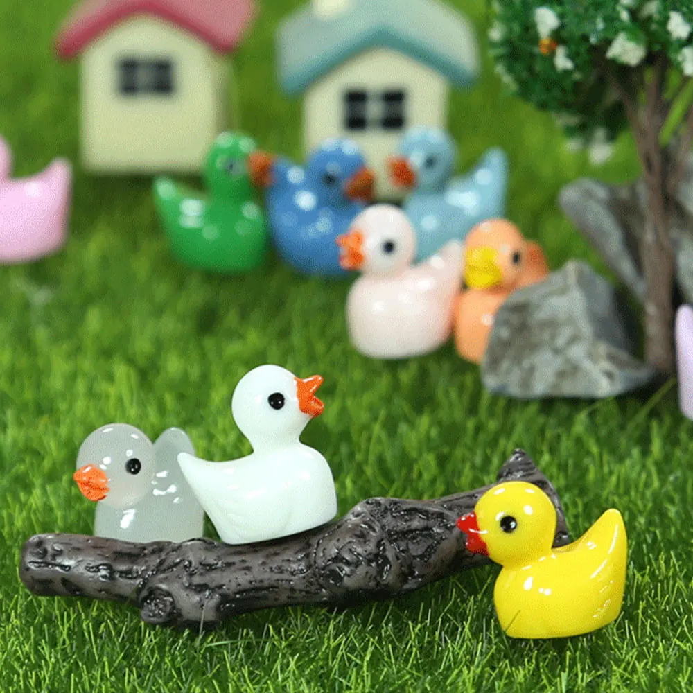 50 Glow-in-the-Dark Miniเป็ดLuminous Moss Micro Landscape Fairy Gardenอุปกรณ์ตกแต่งบ้านNight Glowing Figurines