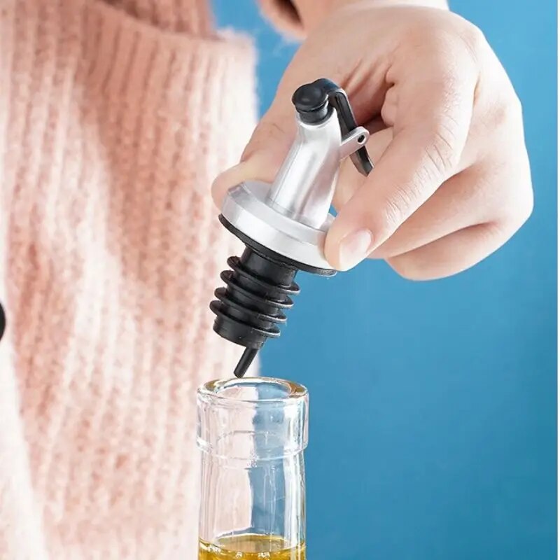 3szt Srebrne butelki na przyprawy kuchenne do użytku domowego Butelki na ocet sojowy Korki do ust Bez wycieków oleju Bez narzędzi do zawieszania oleju