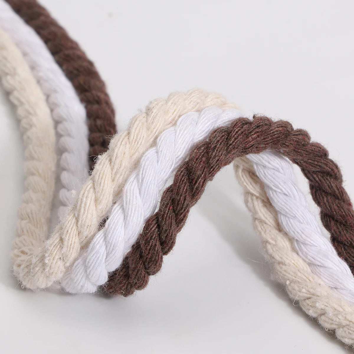 Lacci per scarpe rotondi in corda di canapa spessa 0,7 cm |   Lacci per scarpe in tessuto poliestere-cotone di colore puro |   Lacci intrecciati color macaron