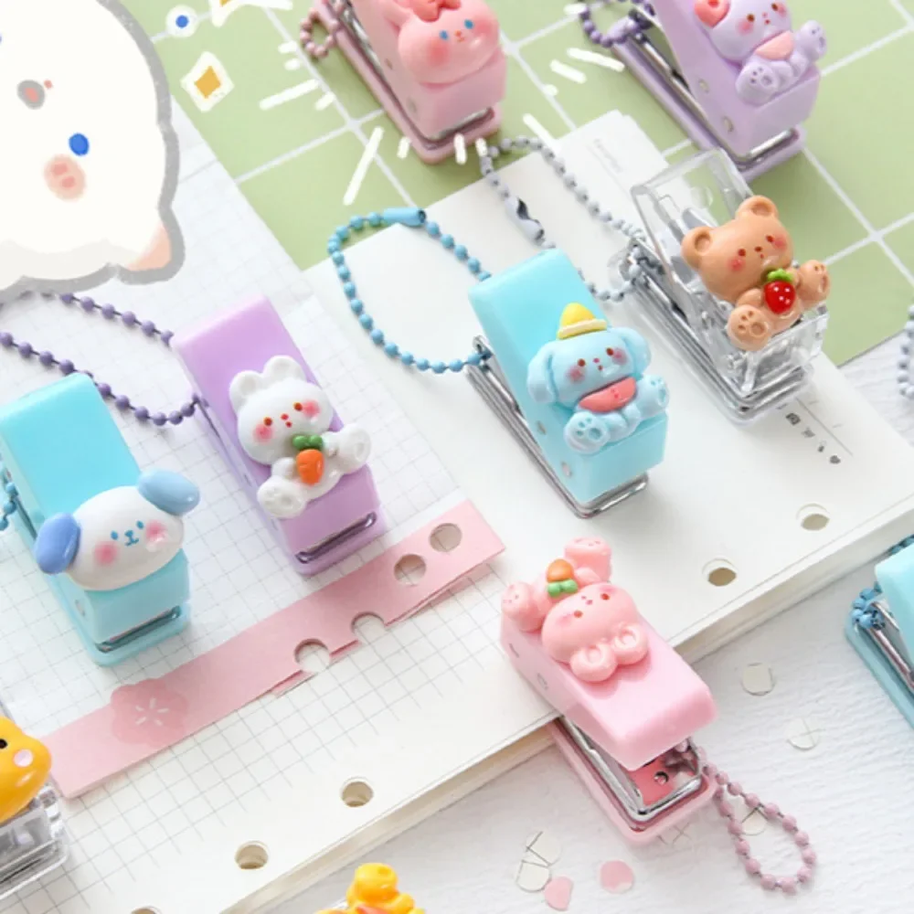 1 otwór Śliczny dziurkacz do kart prezentowych Dziurkacz do papieru Dziurkacz do papieru z pojedynczym otworem Śliczny mini dziurkacz do papieru DIY Artykuły szkolne