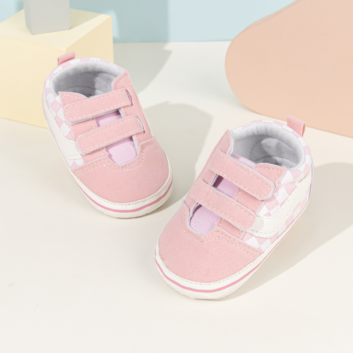 รองเท้าเด็กใหม่ผ้าใบกีฬาคลาสสิกลาย First Walkers รองเท้าผ้าใบรองเท้านุ่มลื่นเด็กทารกเด็กหญิงสบายๆรองเท้า