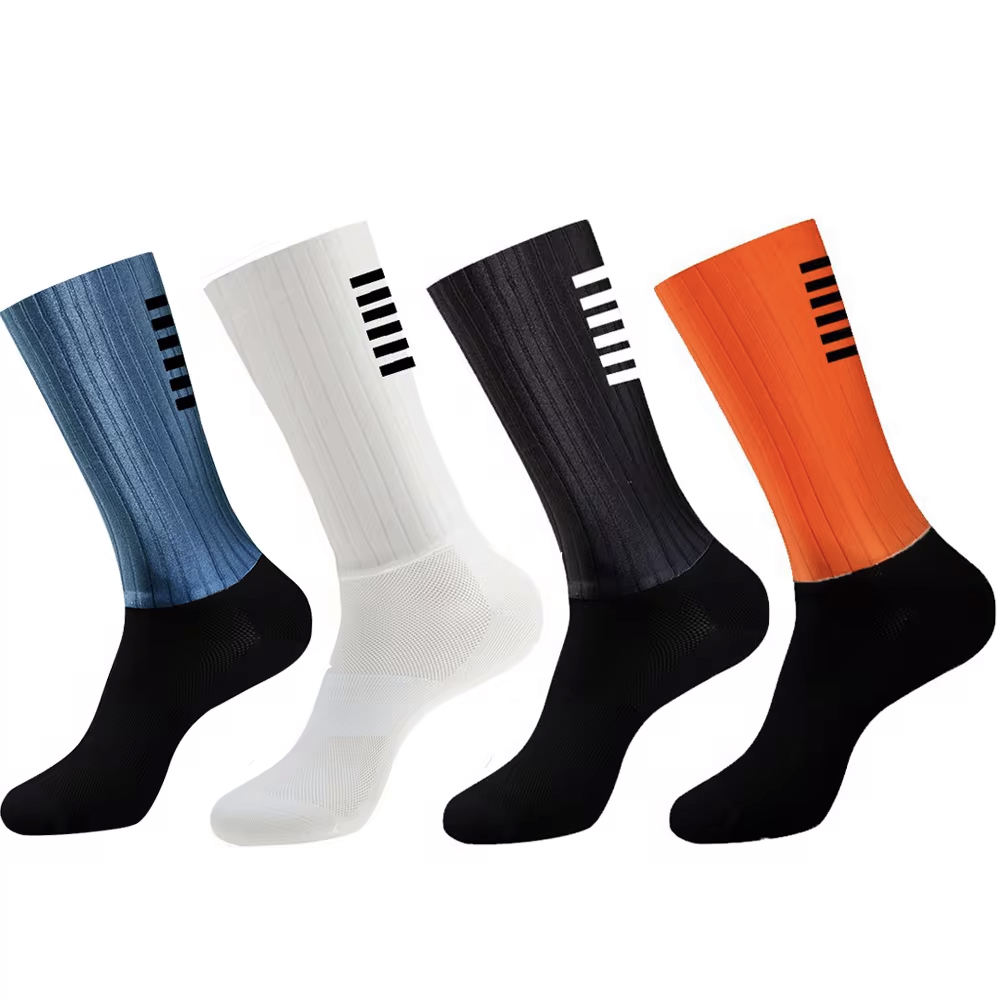 Calcetines aerodinámicos de silicona para ciclismo, calcetines antideslizantes para hombre, deporte de bicicleta, calcetines para correr