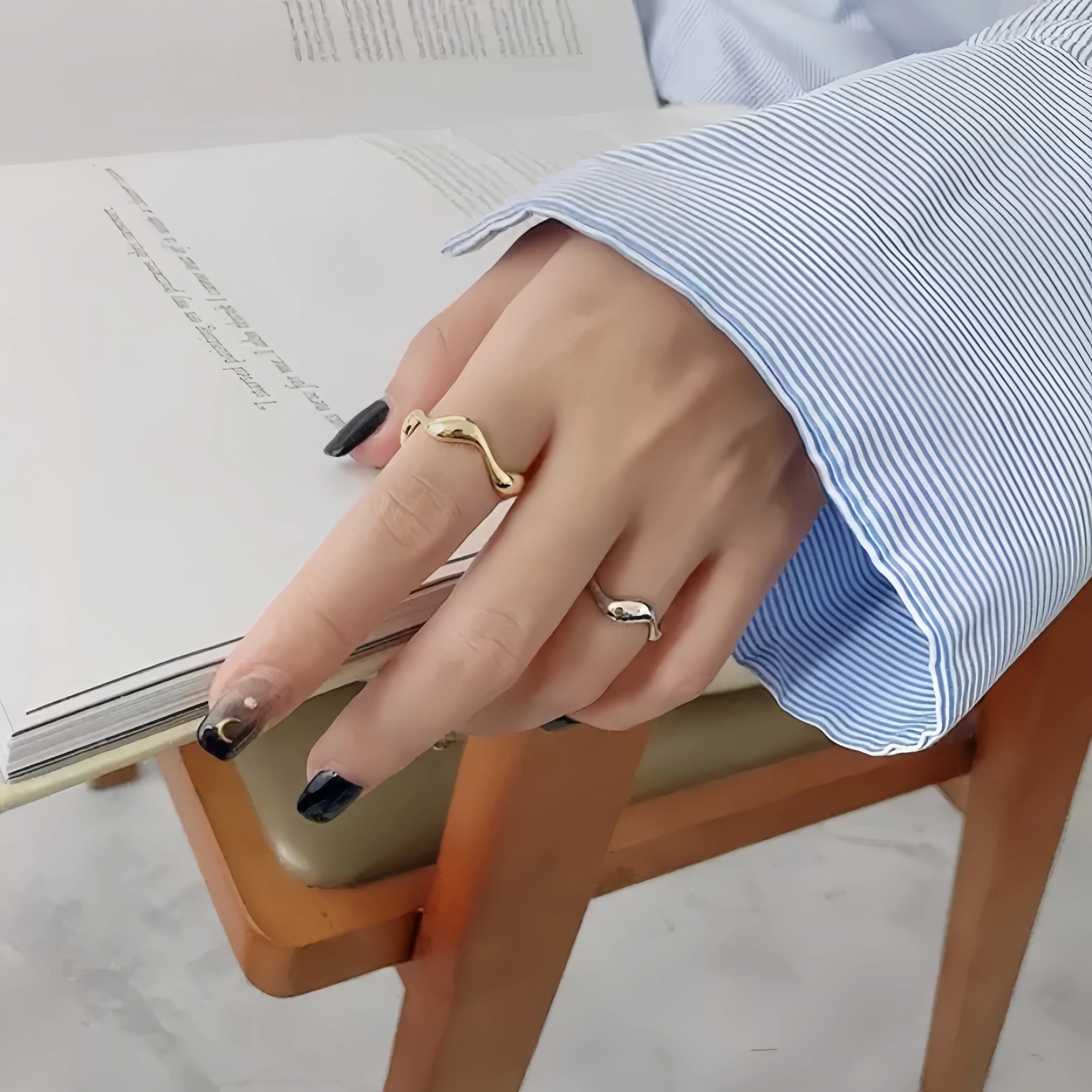 1 pezzo di anello da donna con apertura a linea irregolare geometrica minimalista retrò alla moda, adatto per ragazzi alla moda e affascinanti