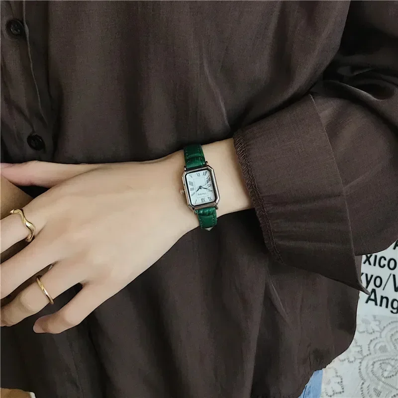 Relojes clásicos informales de cuarzo Retro con esfera y correa de cuero para mujer, Reloj rectangular, Reloj de pulsera de moda para mujer