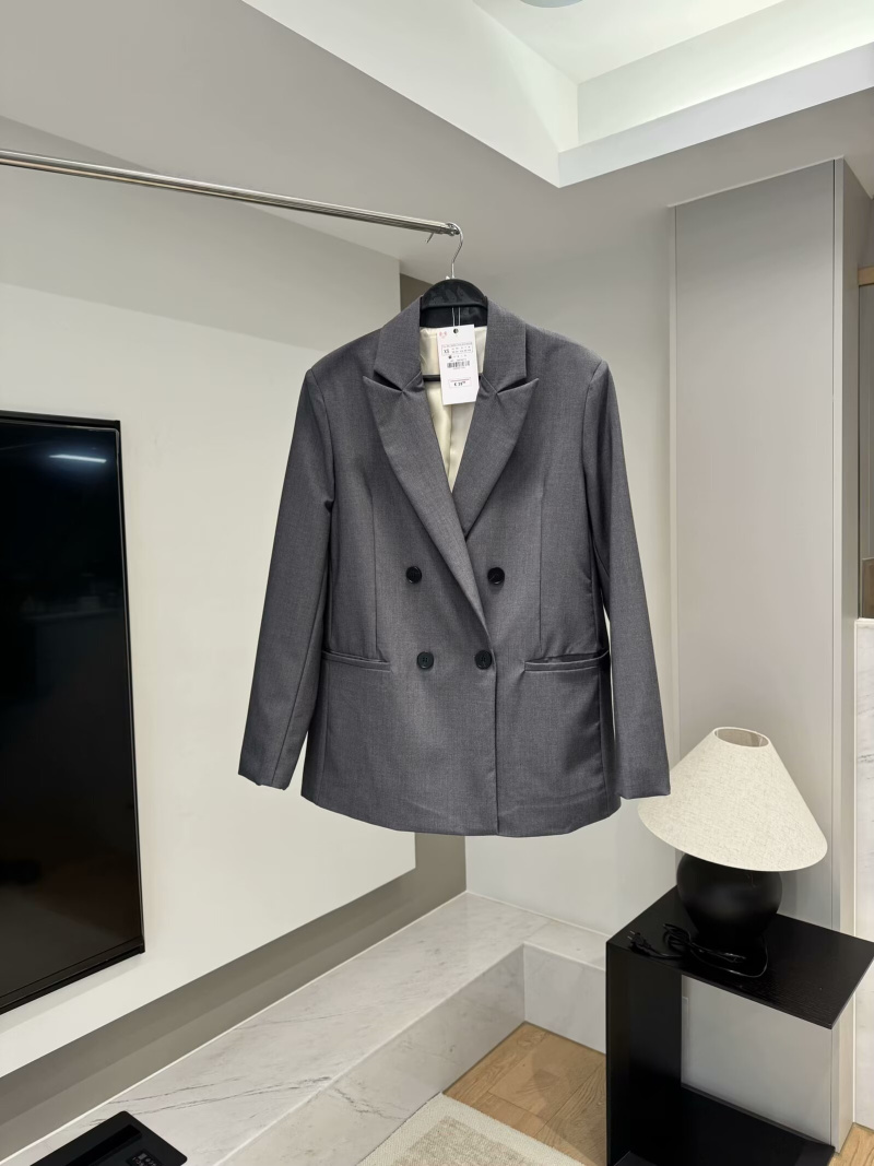 ETJ 2025 Conjunto de novo terno feminino de primavera com blazer cruzado acolchoado no ombro e calças largas plissadas de cintura alta