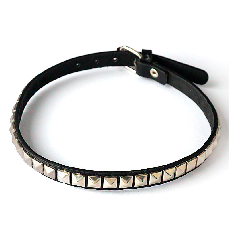 Anime Death Noteสร้อยคอMisa AmaneหนังChokerสร้อยคอสําหรับผู้ชายผู้หญิงHip Hop Punk Rivet Collarคอสเพลย์เครื่องประดับของขวัญ