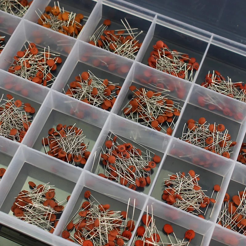 Kit surtido de condensadores cerámicos, 300/960 Uds., 2pF ~ 0,1 μF, Kit de muestra de condensadores para electrónica DIY, creación de prototipos de reparación de PCB