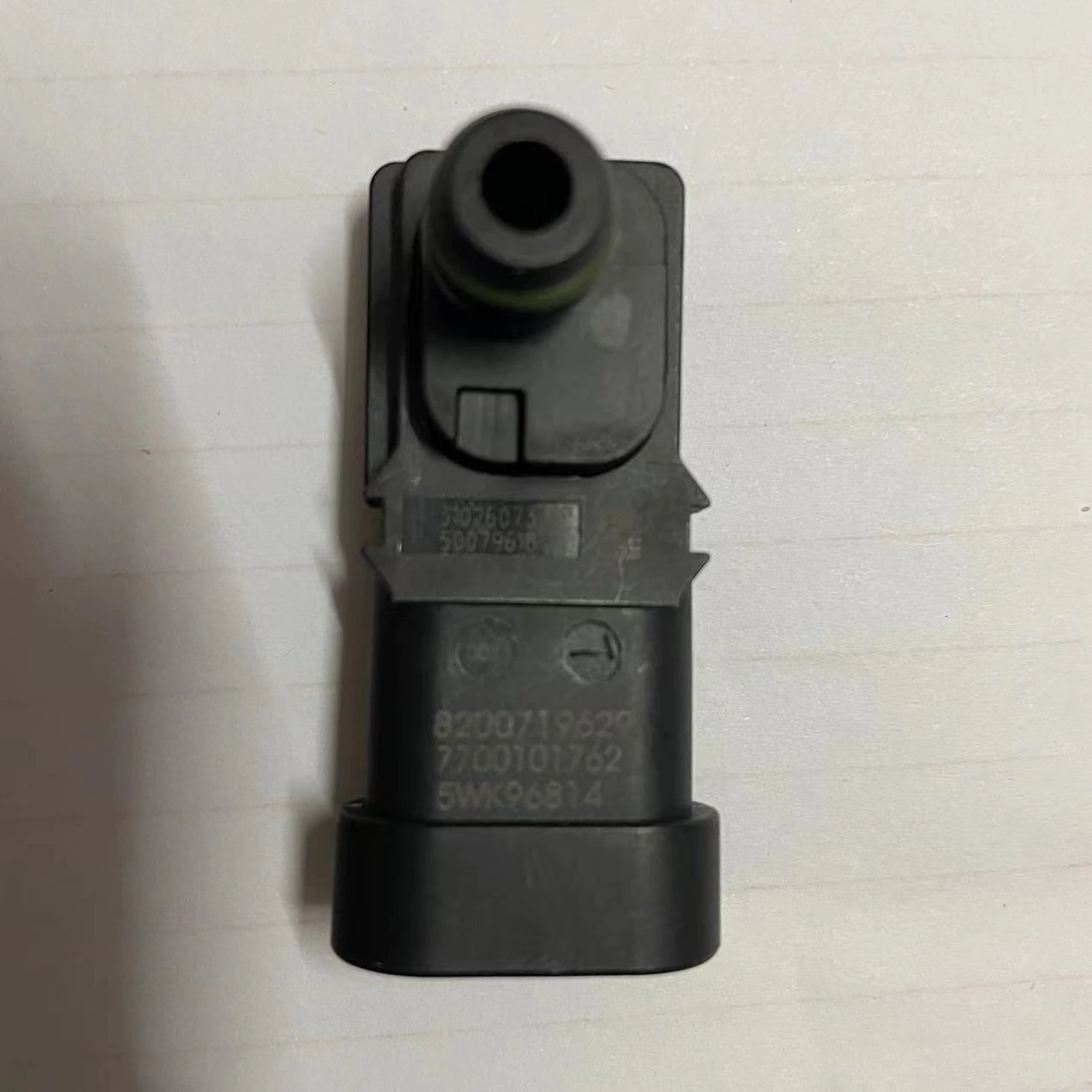 8200121800 8200105165 7700101762   Sensor MAP para Rena-ult Clio Espace Kangoo Megane Scenic Laguna Logan Thalia 1.2