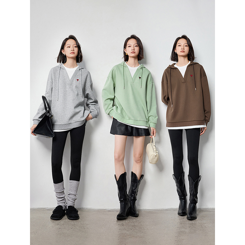 TOYOUTHผู้หญิงHoodiesเสื้อกันหนาว2024ฤดูใบไม้ร่วงใหม่หัวใจรูปแบบเย็บปักถักร้อยปลอม2ชิ้นHooded Pullover Tops