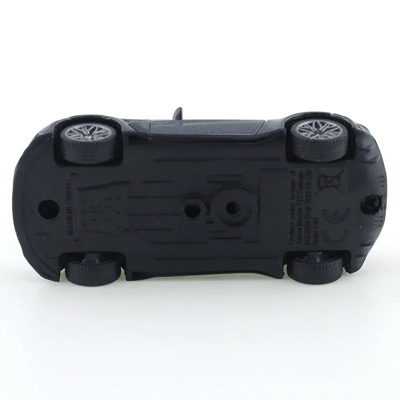 TSC 1/64 アストンマーティン V12 車合金おもちゃ自動車ダイキャストメタルモデル子供のクリスマスギフトのおもちゃ男の子修正されたトロリー