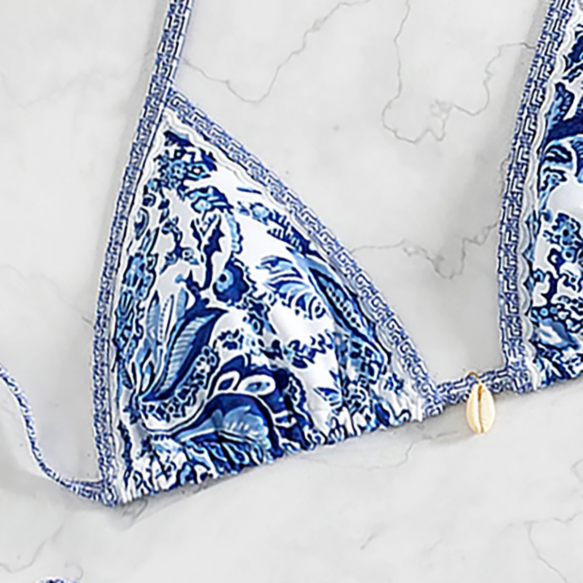 „2025 Neues Triangel-Bikini-Set – Push-Up-Badeanzug mit Blumendruck und brasilianische Hose“