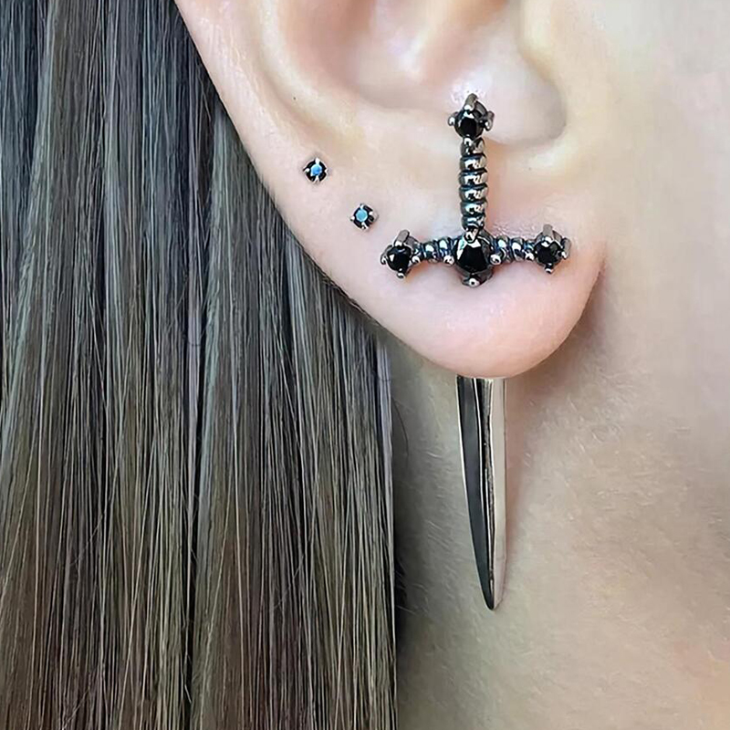 Pendientes con pasador de espada cruzada de Hip Hop para mujer, piedra de cristal clásica, plata, buey, oro, Color negro, joyería sencilla con personalidad