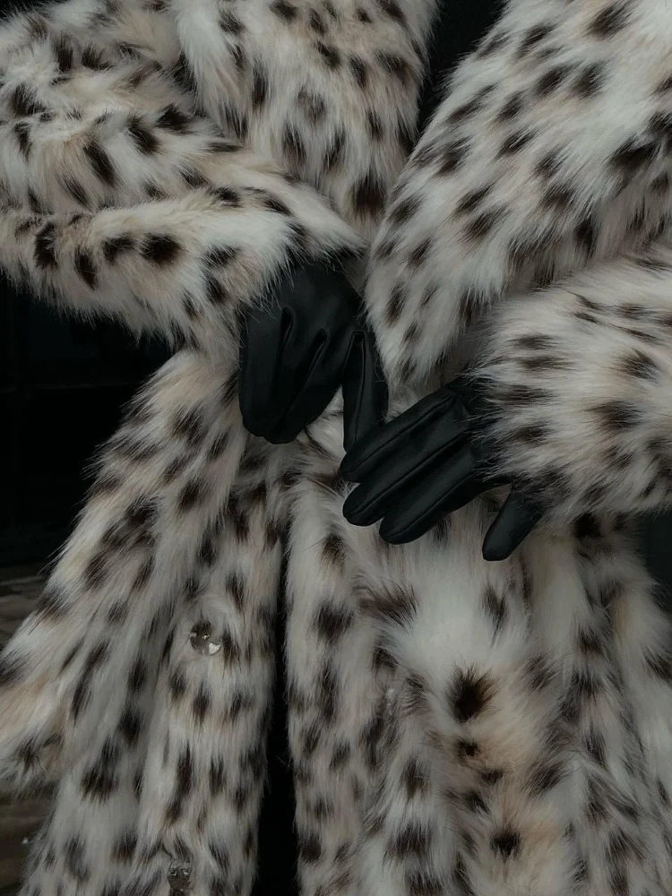 Retro Leopard Kunst pelz Lang mantel Frauen warm verdicken Jacke mit Hut weiblich Winter lässig lose Straße trägt 2024 neu in Mänteln