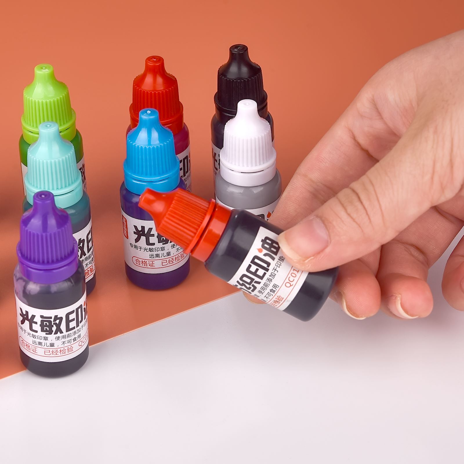 10ml Refill Ink 13 Color Rubber Stamp Oil Inking Photosensitive Seal Stamping Refill Ink For Office School Make Seal Supplies