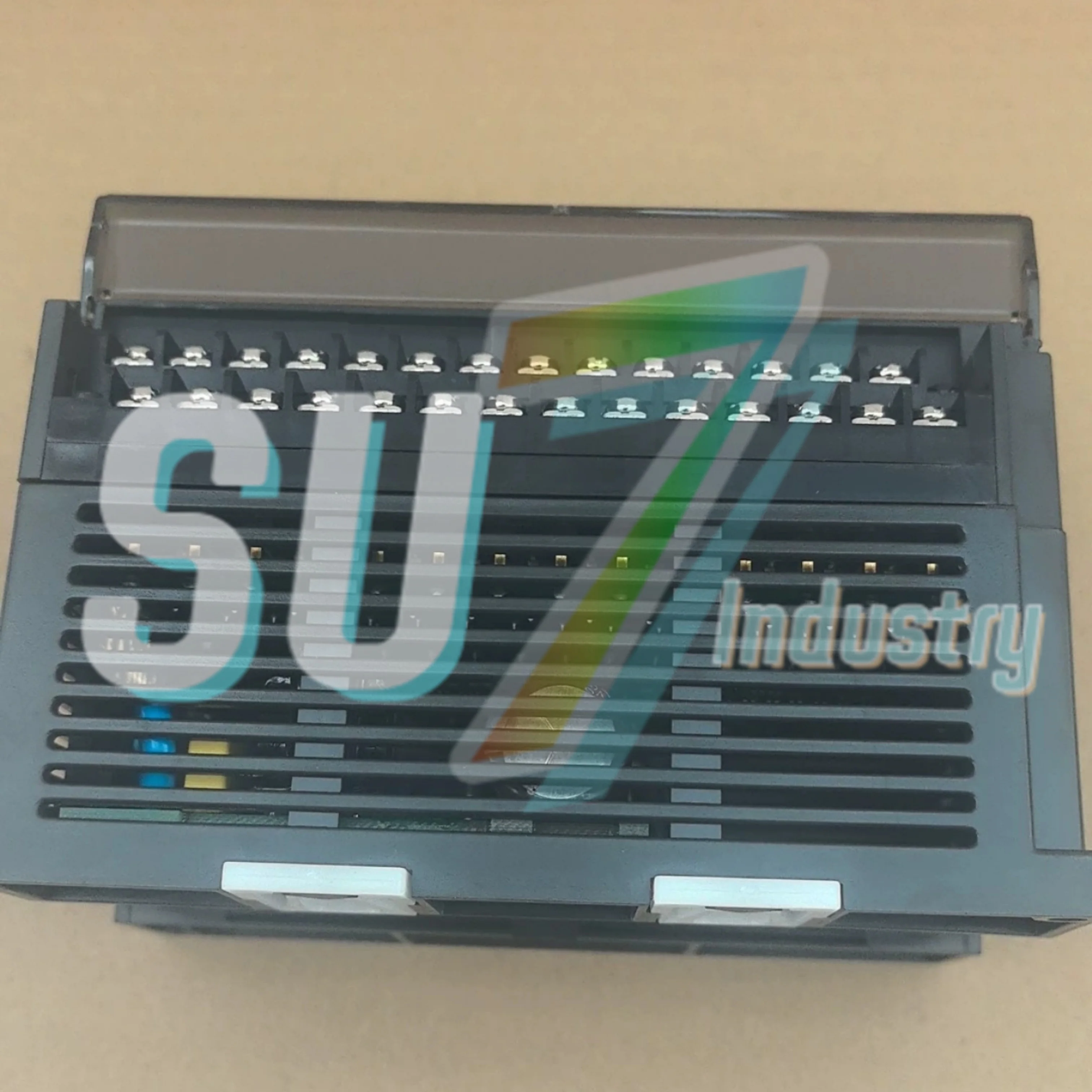 FBS-40MCR2-AC      FBS-40MCR2-D24     PLC Module     New original