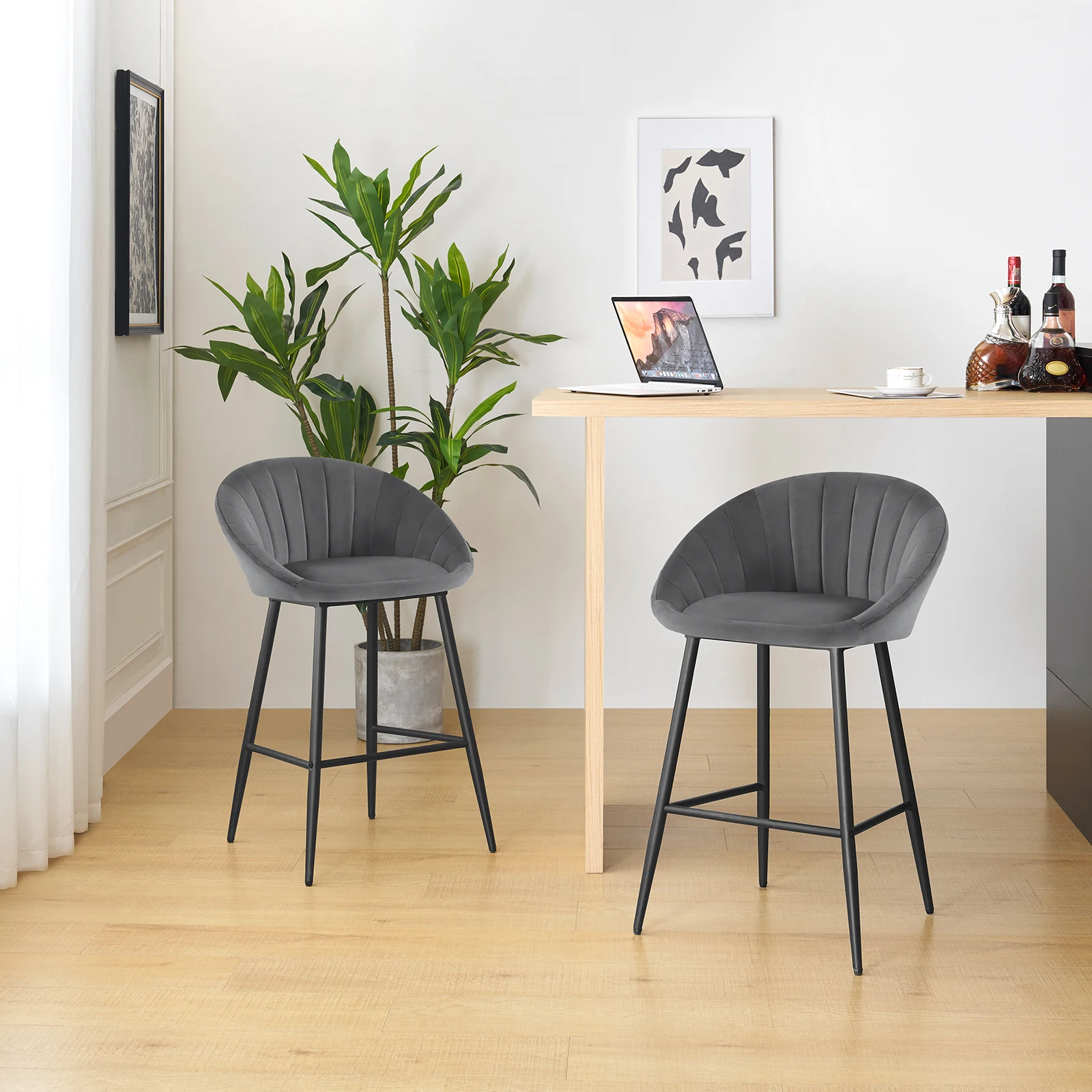 2pcs/set Velvet Bar Stools Bistro Counter Stool Bar Chair Padded Pub Stools with Backrest Footrest for Cafe Living Room