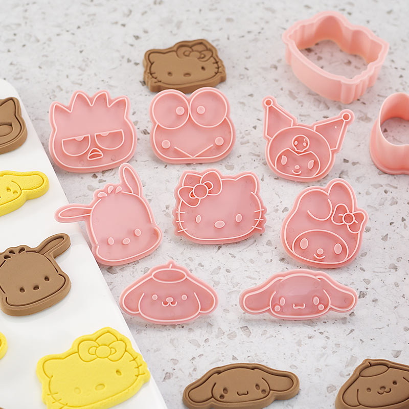 Juego de cortadores de galletas de dibujos animados de Hello Kitty Sanrio figura bonita Kuromi Cinnamoroll molde de postre de modelado herramientas de suministros de cocina