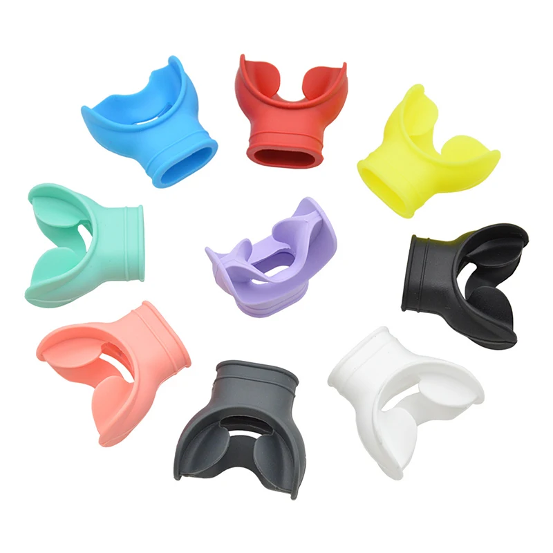 Boccaglio per snorkeling in Silicone comodo regolatore per immersioni subacquee coperchio per bocchino supporto per polpo fermi facili da usare