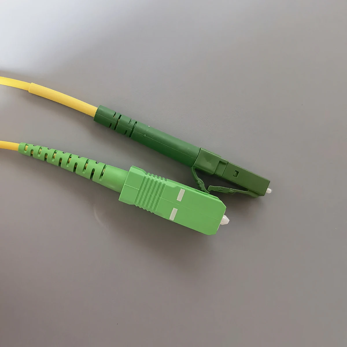 Cable Fibre Optique SC/APC To LC/APC  2.0mm LSZH G657A1 Fiber Optic Wire1.1M/2M/3M/5M/7M/10M Single Core Converter Patch Cord