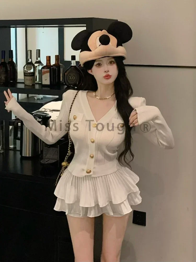 Inverno elegante de malha conjunto de duas peças feminino com decote em v camisola topos + saia bolo feminino casual moda coreana magro vintage conjunto 2024 novo