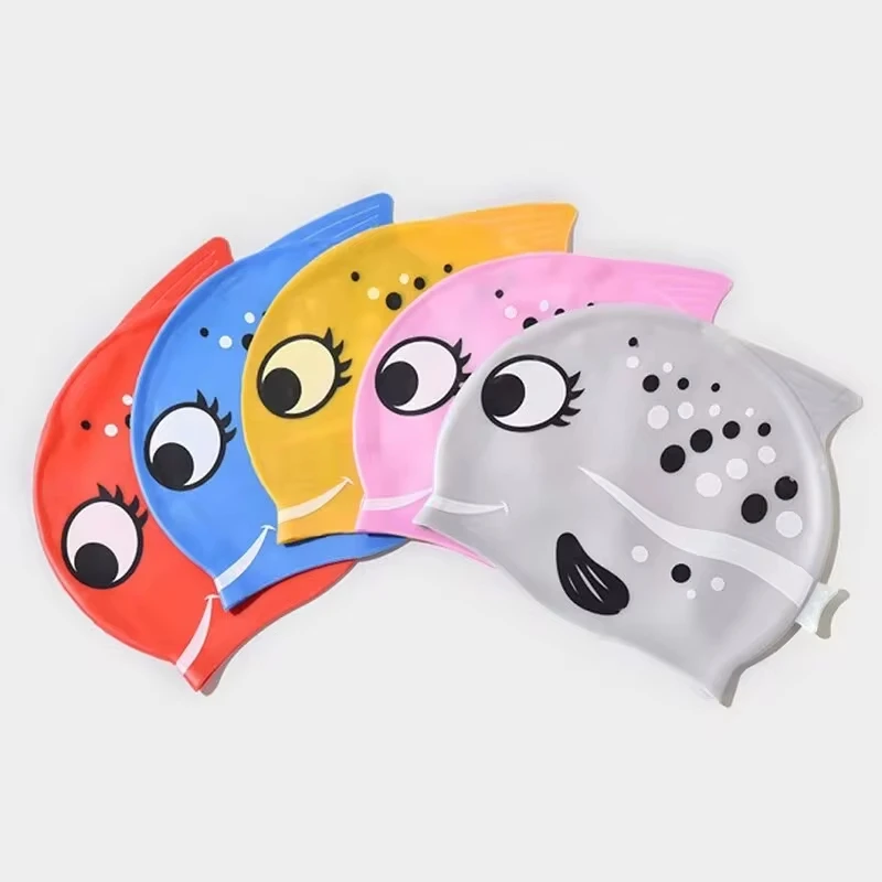 Gorro de natación de silicona resistente al agua con dibujos de peces para niños y niñas, gorro de natación cómodo y suave sin cabeza cortada