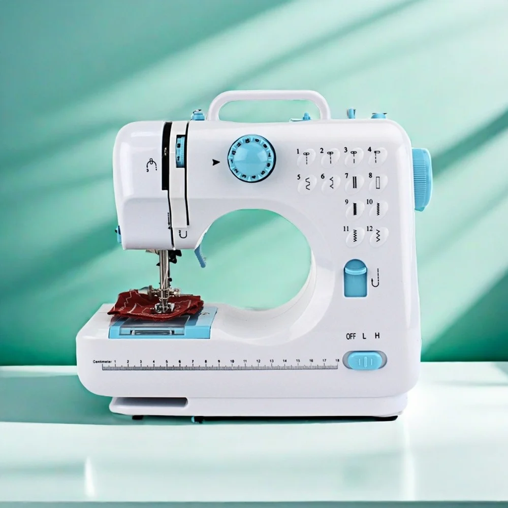 จักรเย็บผ้า, จักรเย็บผ้าในประเทศ 12 เข็ม, ตีนผี, เครื่อง Overlock, แป้นเหยียบไฟฟ้าแบบพกพา, ตะเข็บเสื้อผ้า